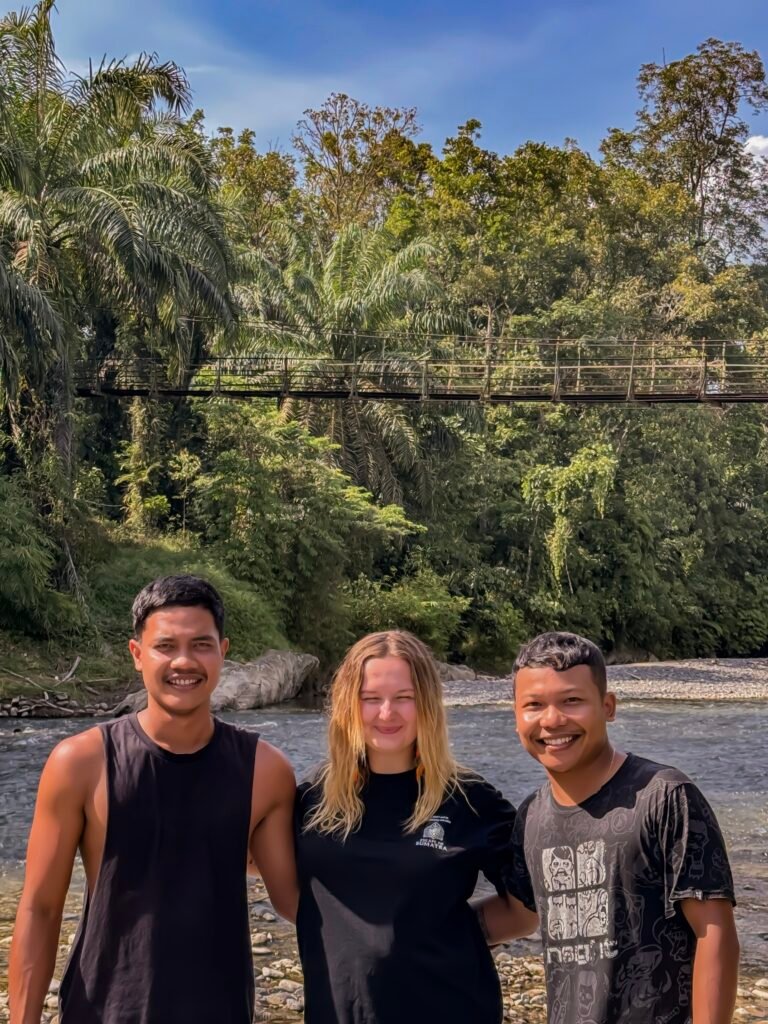 Team picture Escape To Sumatra